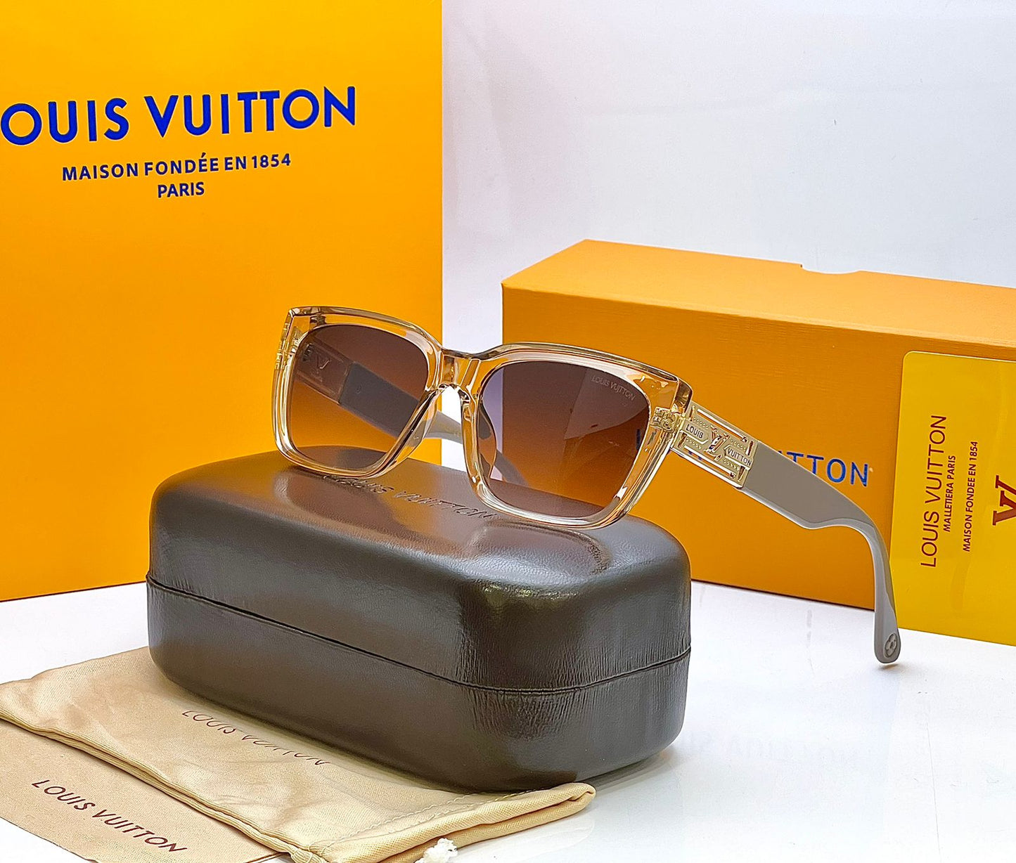 LOUISE VUITTON SUNGLASSES LADIES MODEL