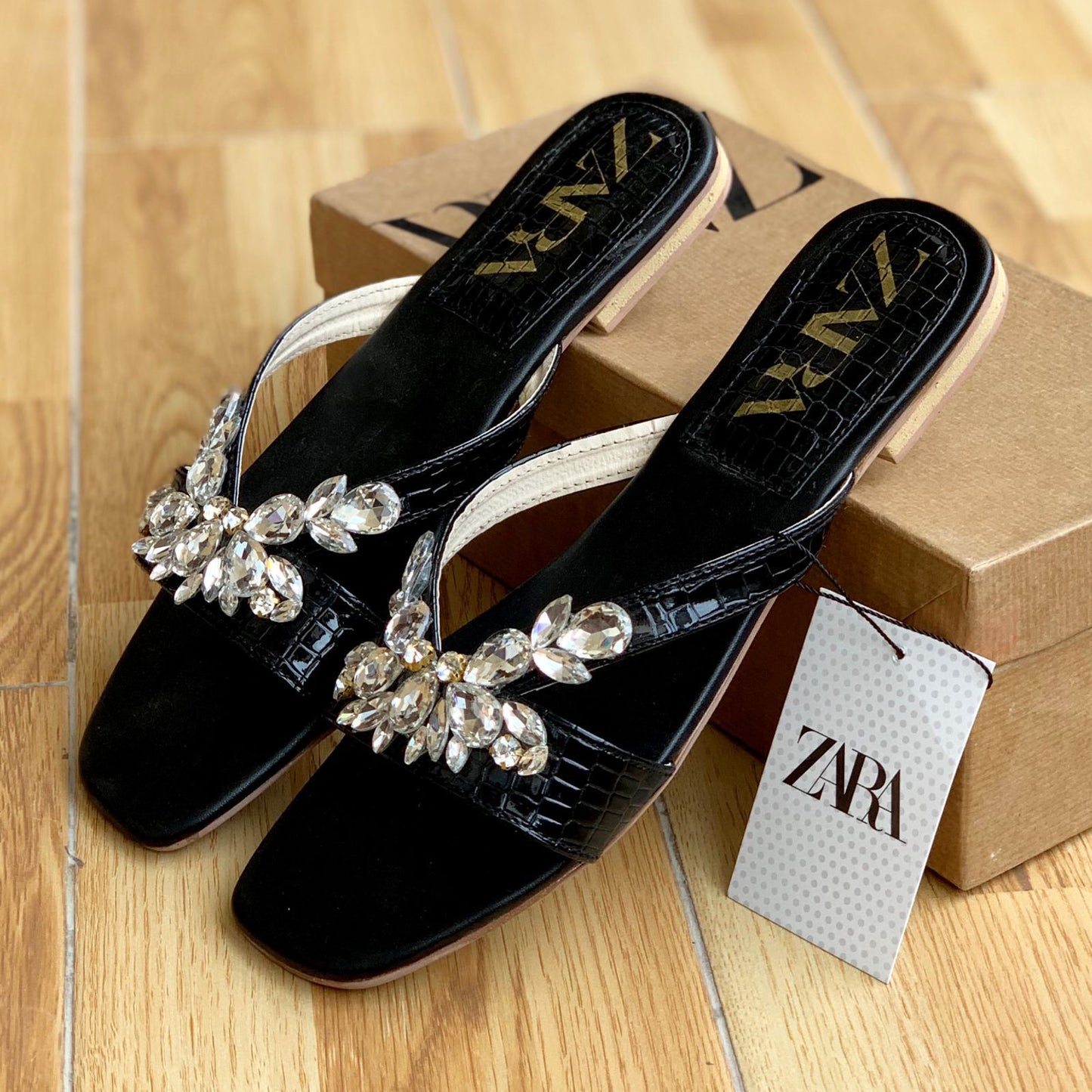 ZARA SLIPPERS