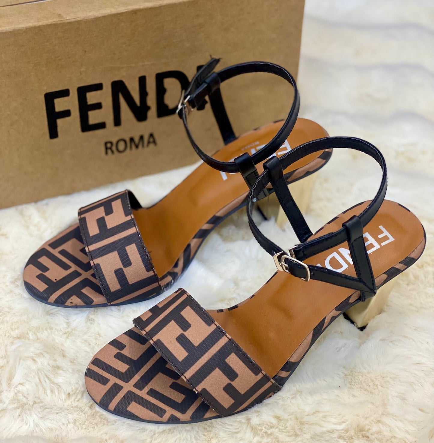 FENDI ROMA HEELS