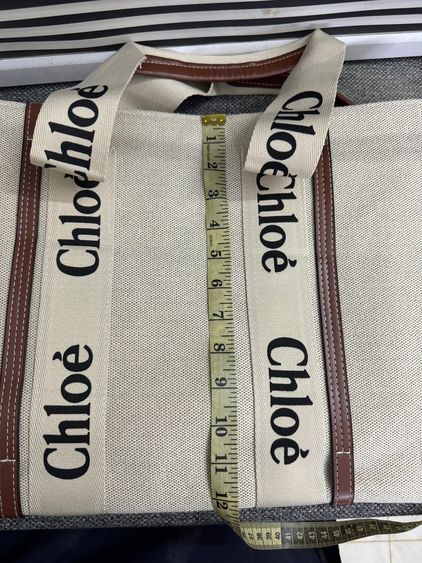 CHLOE
LARGE WOODY TOTE BAG 
(IMPORTED)