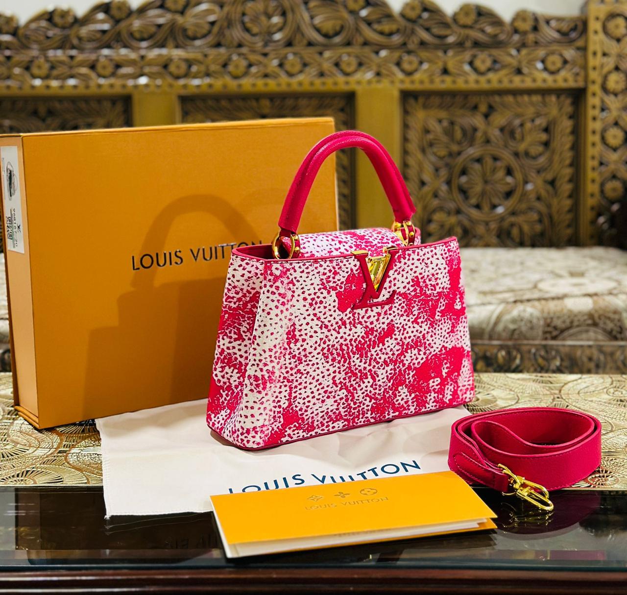 LOUISE VUITTON CAPUCINES