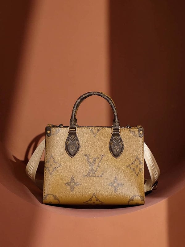 LOUISE VUITTON ONTHEGO PM M46373