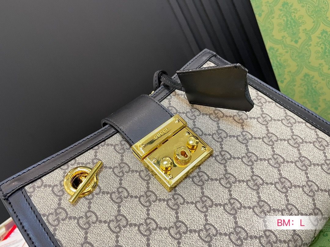 GUCCI PADLOCK SHOULDER BAGS
