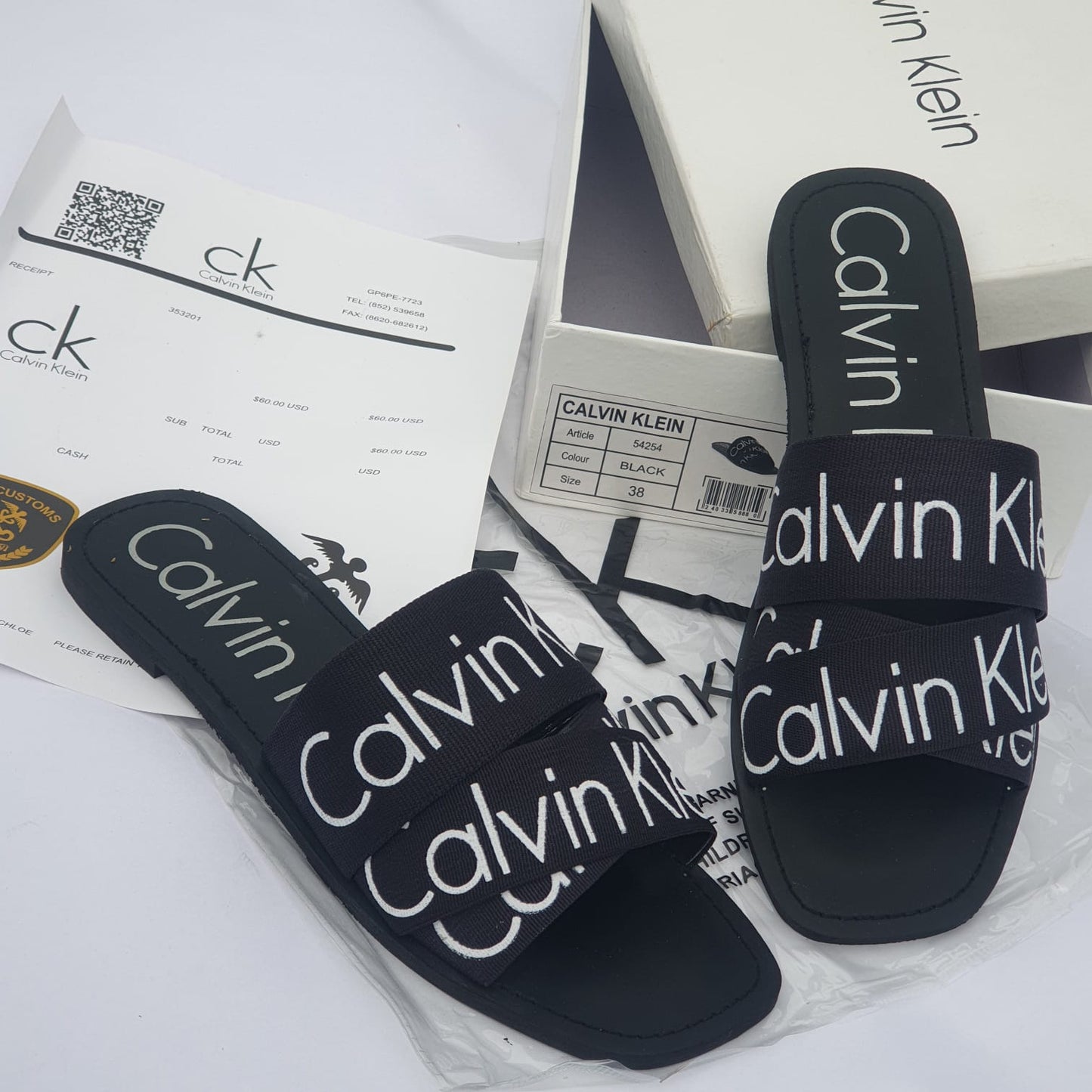 CALVIN KLEIN SLIPPERS