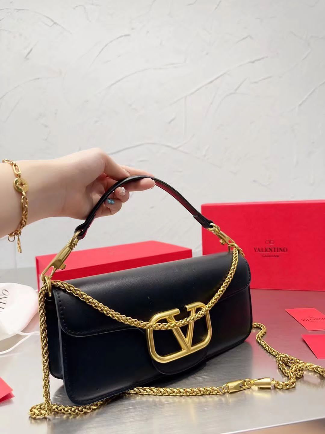 VALENTINO GARAVANI LOCO SHOULDER BAG