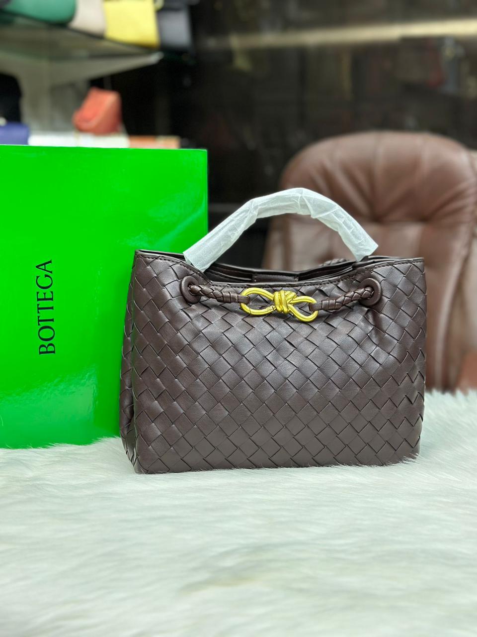 BOTTEGA VENETA ANDIAMO BAG