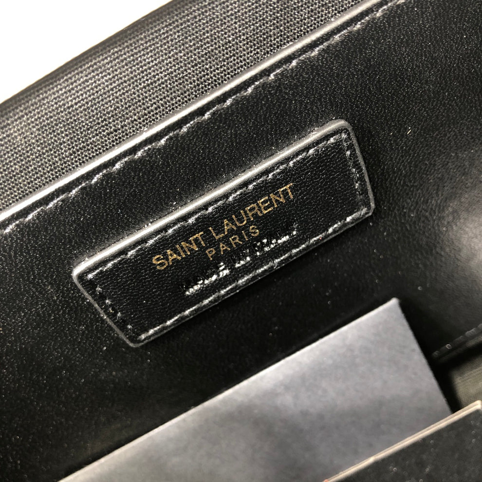 SAINT LAURENT ENVELOPE SHOULDER BAG