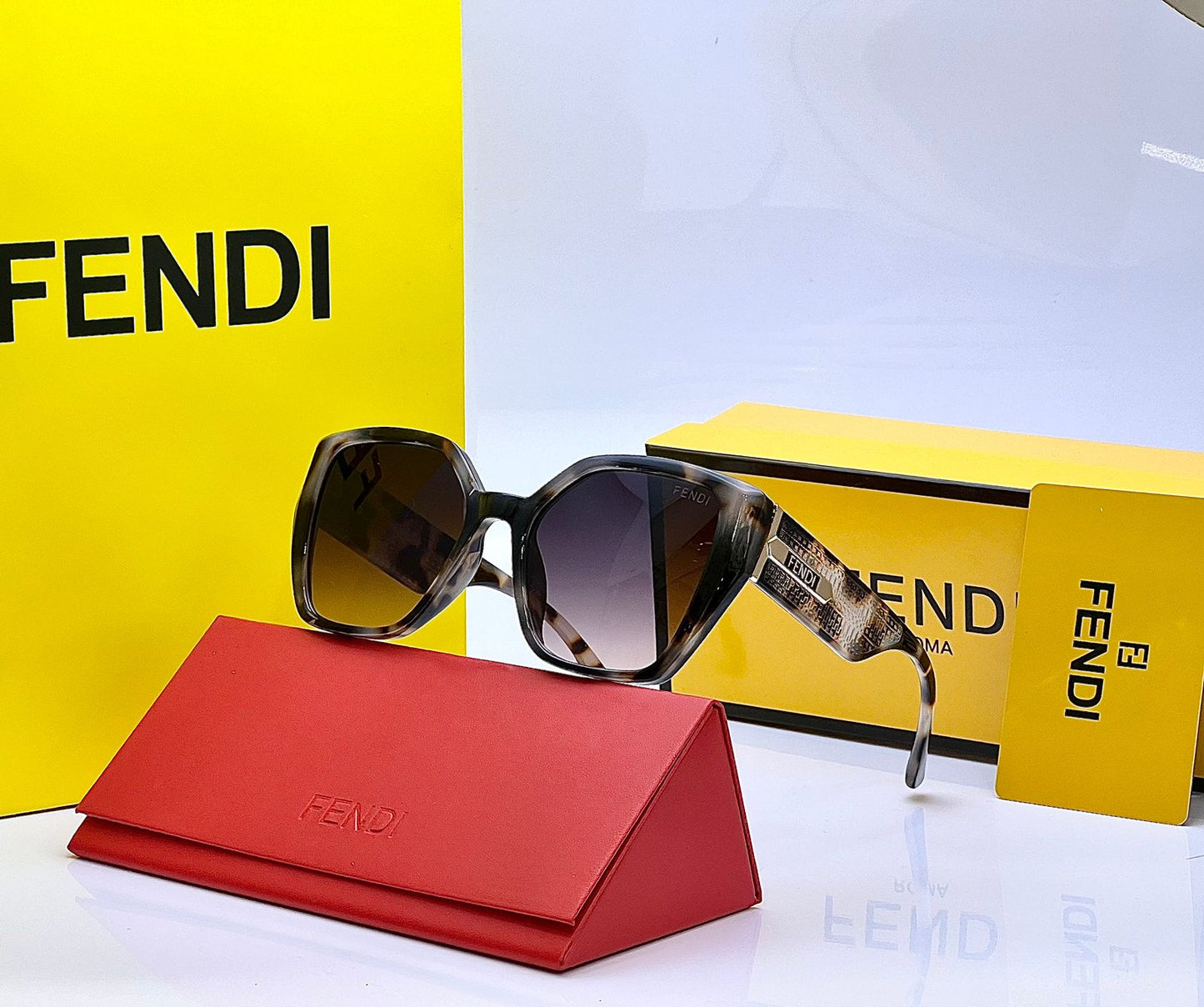 FENDI SUNGLASSES LADIES MODEL