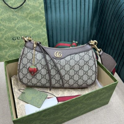 Gucci Beige Ophidia GG Shoulder Bag